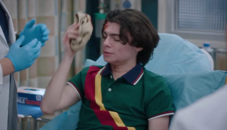 Момент из 4 серии 22 сезона